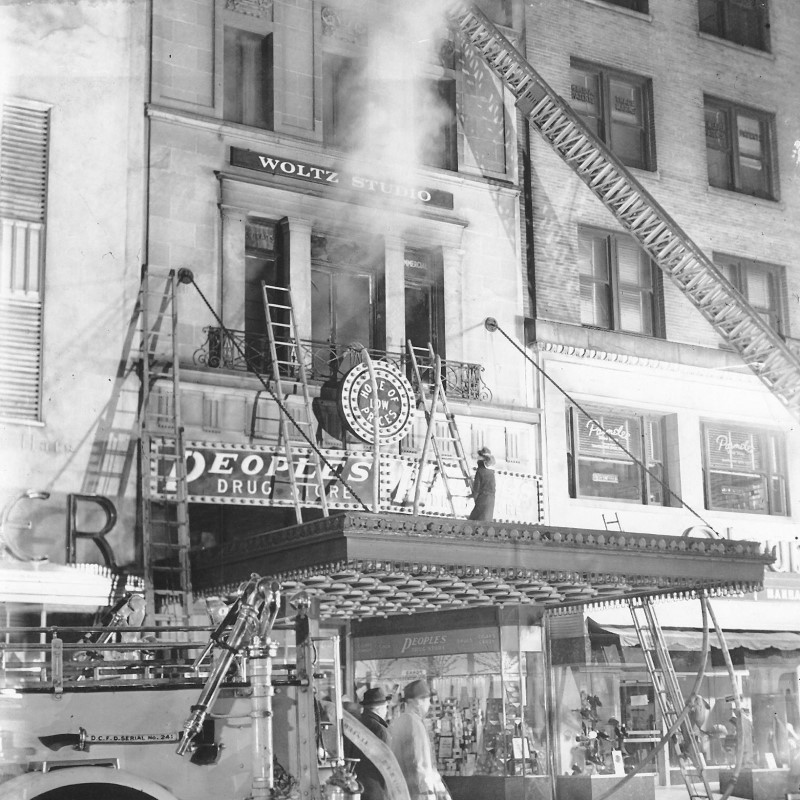 Historical Photo of the People's Drug Store Fire in 1940